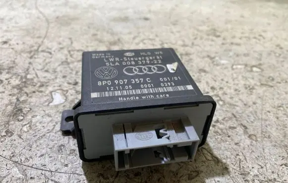 Audi A6 S6 C6 4F Light module LCM 8P0907357C 5LA00837922 00010393