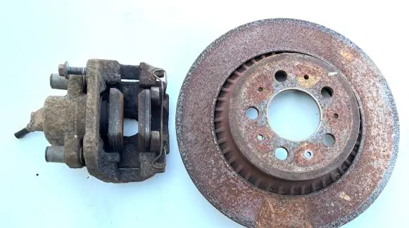 Volvo XC90 Rear brake caliper