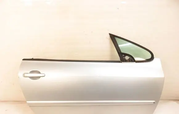 Door (2 Door Coupe)