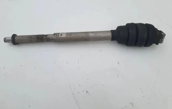 BMW M5 F90 Steering column universal joint 6862689 0162670