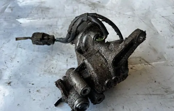 Opel Frontera B Gearbox-reducer motor