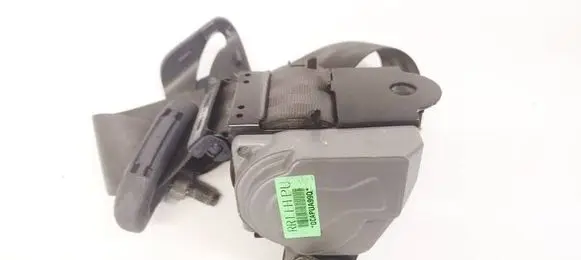 Chevrolet Captiva Rear seatbelt 
