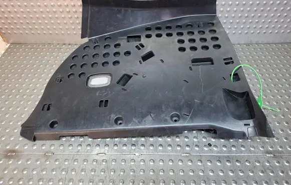 Mercedes-Benz E W212 Dashboard lower bottom trim panel S18031065 A2126807408