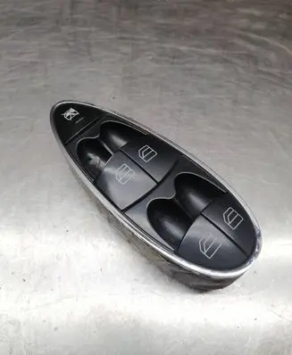 Mercedes-Benz E W211 Electric window control switch A2118219951