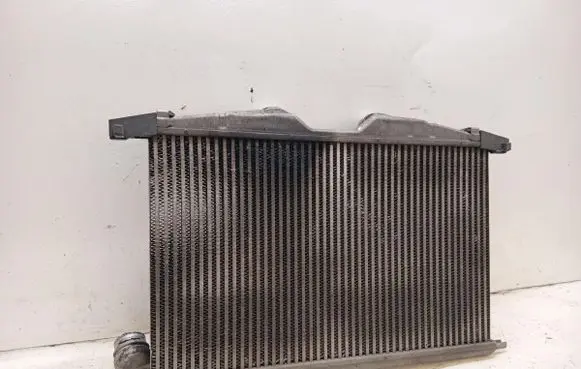 Citroen C5 Intercooler radiator 9688473580