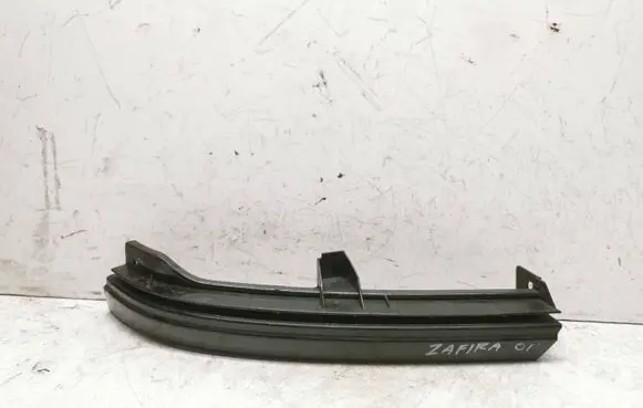 Under headlight/headlamp trim