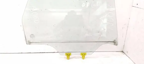 Nissan Qashqai Rear door window glass 43R00048 DOT24M188AS2