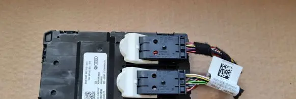 Audi Q5 SQ5 Central body control module