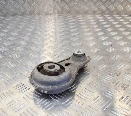 Renault Trafic III (X82) Engine mount bracket