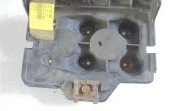 Battery tray