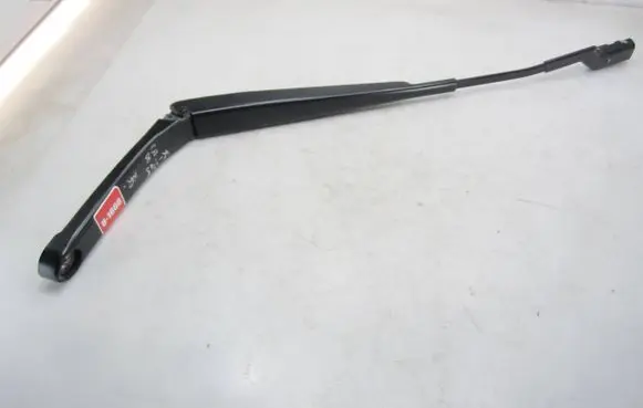 Volkswagen PASSAT B8 Front wiper blade arm 3G1955409