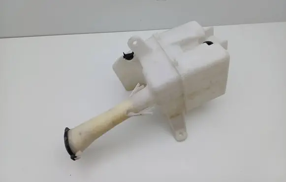 Toyota Corolla Verso E121 Windshield washer fluid reservoir/tank 060851054