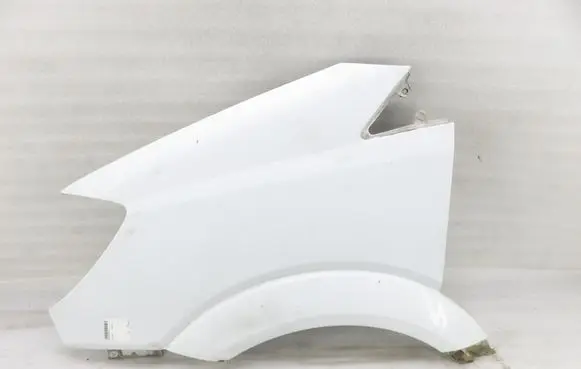Mercedes-Benz Sprinter W906 Fender 