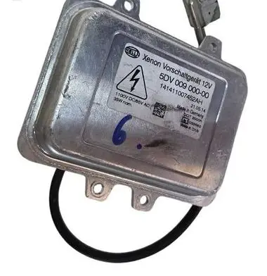 Volkswagen Tiguan Headlight ballast module Xenon 5DV00900000