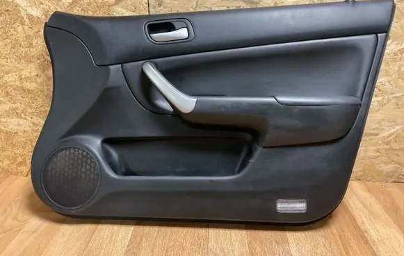 Honda Accord Front door card panel trim 83500SEA003056