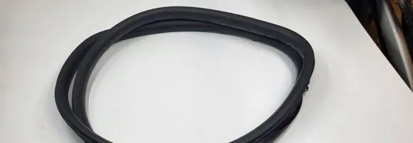 Volvo S60 Front door rubber seal