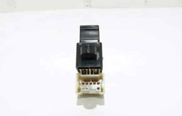 Nissan Almera Tino Electric window control switch
