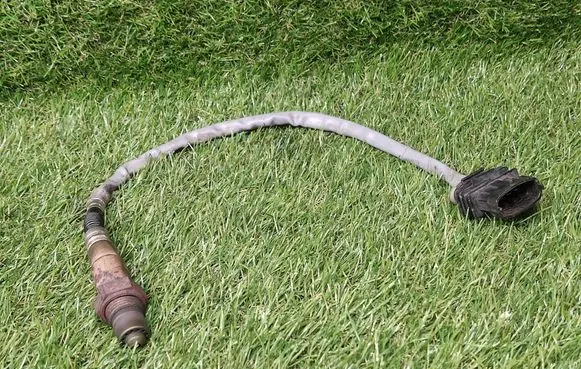 Opel Corsa D Lambda probe sensor 55563348