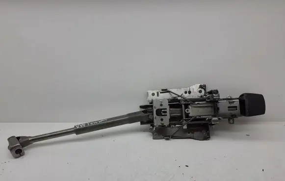 Volkswagen Touran II Steering wheel axle