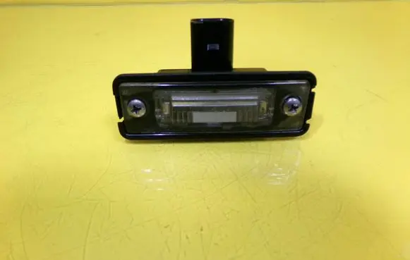 Volkswagen Golf IV Number plate light 1J6943021