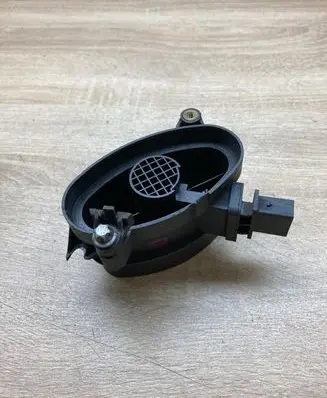 BMW 3 E90 E91 Mass air flow meter 7788744 0928400504