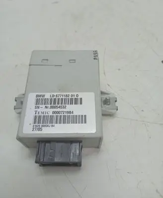 BMW 3 E90 E91 Cruise control unit/module 6771182 00007219B4 00054532
