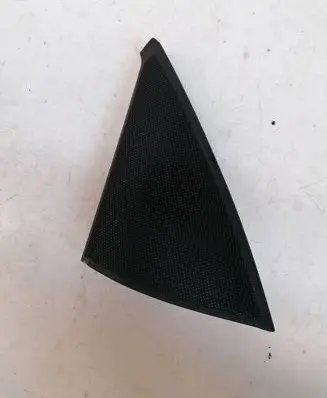 Mercedes-Benz C W204 Side speaker trim/cover A2047200148