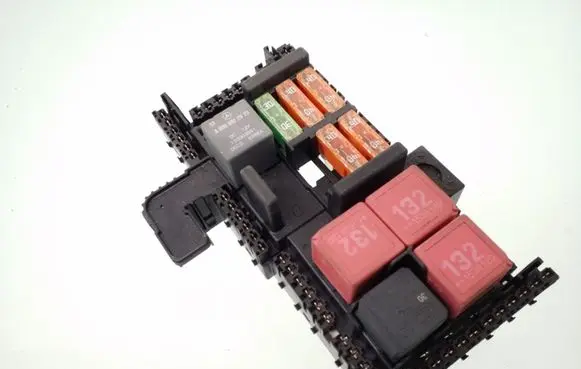 Mercedes-Benz C W205 Fuse module A2059068501