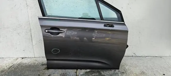 Citroen C4 II Front door 