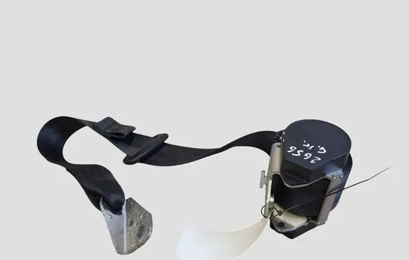 Volkswagen Golf VI Rear seatbelt 1K6857805AA