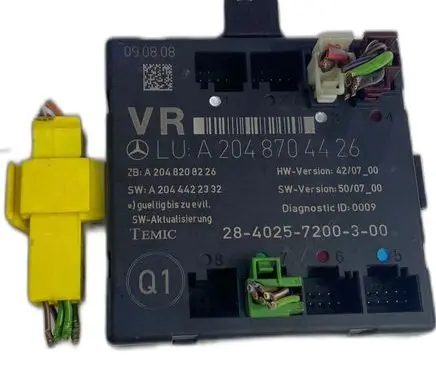 Mercedes-Benz C W204 Other control units/modules A2048704426