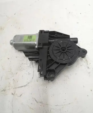 Jeep Cherokee Rear door window regulator motor 931402103