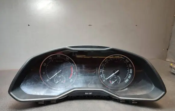 Skoda Superb B8 (3V) Speedometer (instrument cluster) 3V0920750A