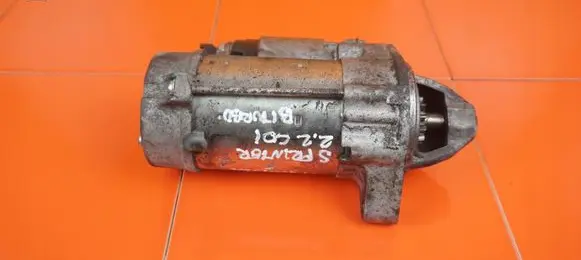 Mercedes-Benz Sprinter W906 Starter motor 651955 17MB21