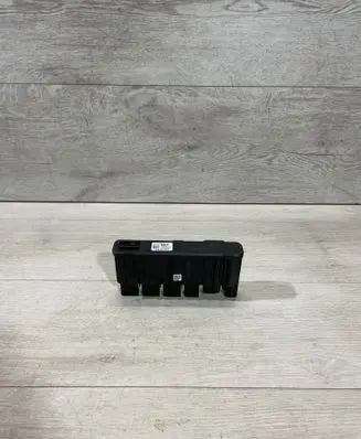 BMW 3 G20 G21 Power management control unit 9470044 9473944 20B2481L4484
