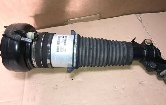 Audi A6 C7 Front shock absorber/damper 4G0616039AK