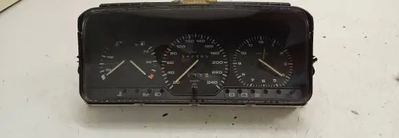 Volkswagen PASSAT B3 Speedometer (instrument cluster) 357919059AC