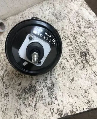 Audi A4 S4 B9 Brake booster 8w0612103g