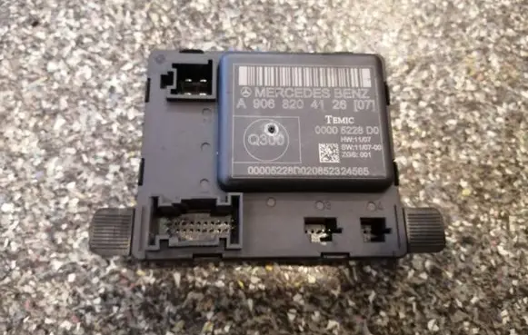 Mercedes-Benz Sprinter W906 Other control units/modules A9068204126