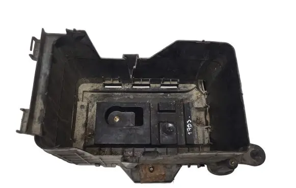 Volkswagen Golf V Battery box tray 1K0915335C 1L0915333C