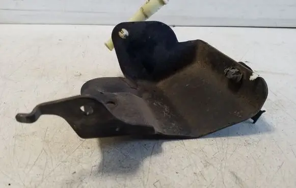 Other engine bay part