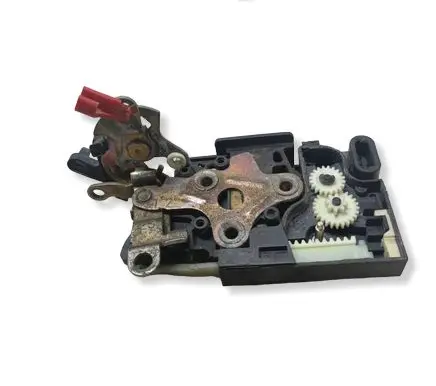 Chevrolet Blazer Rear door lock 