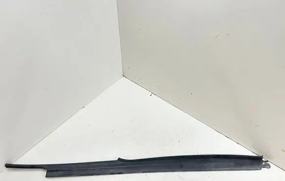 Fender end trim