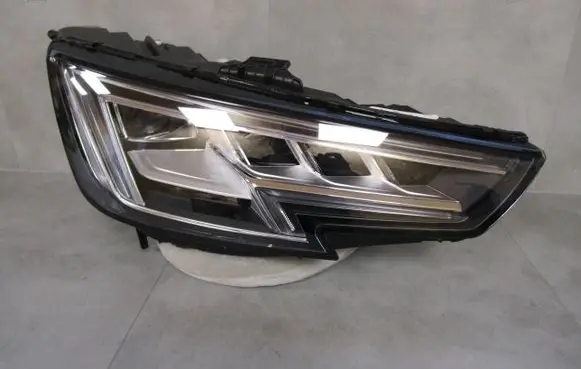 Audi A4 S4 B9 Headlight/headlamp lampaa4b9