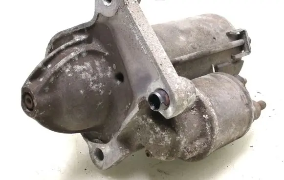 Ford Fiesta Starter motor 8V2111000AD