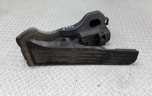 Volkswagen PASSAT B6 Accelerator throttle pedal 1K1721503L