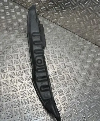 Jeep Grand Cherokee Fender foam support/seal 68046264AB