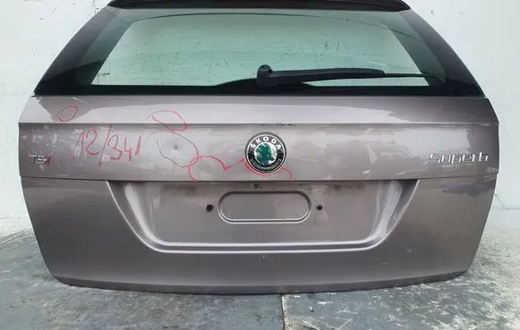 Tailgate/trunk/boot lid