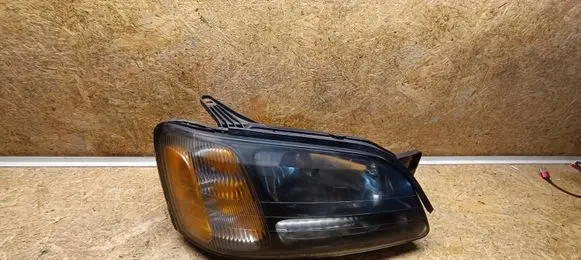Subaru Outback Headlight/headlamp 01904549