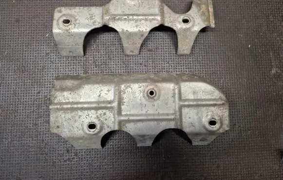 Exhaust heat shield